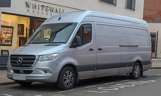 Mercedes Benz Sprinter